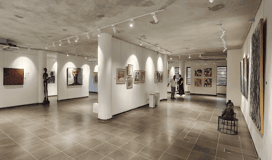 Moeshen Art Gallery 4